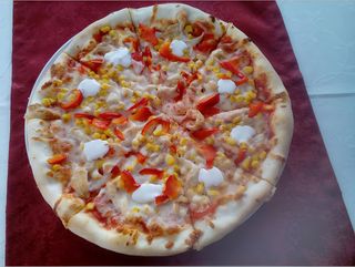 Pizza Pollo / Safari