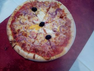 Pizza Bismark
