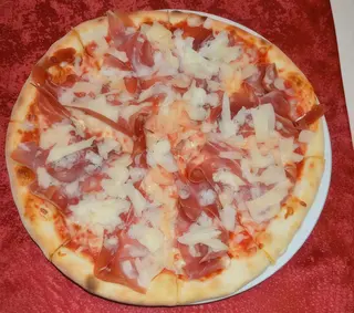 Pizza Prosciutto Crudo