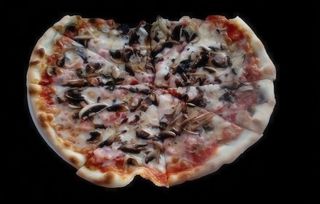 Pizza Prosciutto e funghi