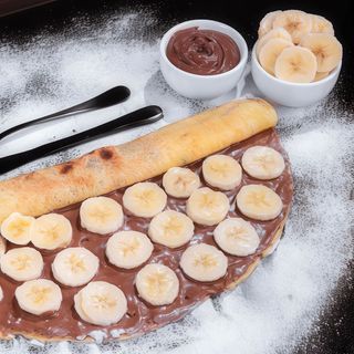 Clatita uriasa cu crema cacao + banane