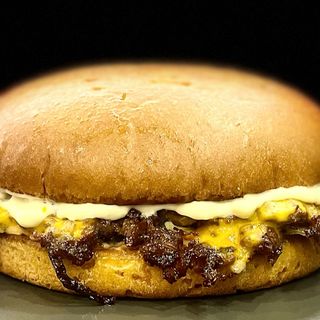 SMASH BURGER CU (CEAPA DIN ABUNDENTA )