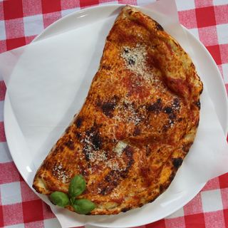 Pizza Calzone
