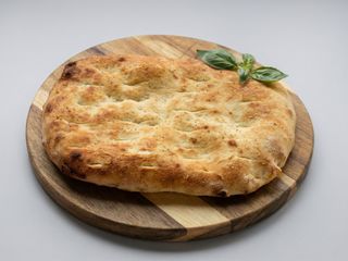 Focaccia cu unt si usturoi 280g