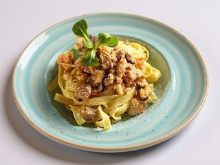 Paste cu pui si broccoli