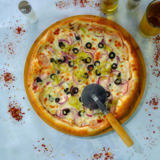 Pizza Haiduceasca Ø 30cm