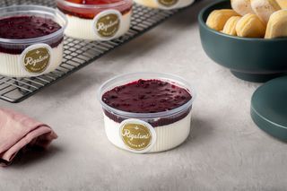 Panna Cotta cu fructe de pădure