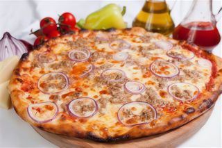Pizza cu ton si ceapa Ø 33cm