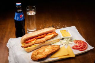 Sandwich șnițel pui(vienez)