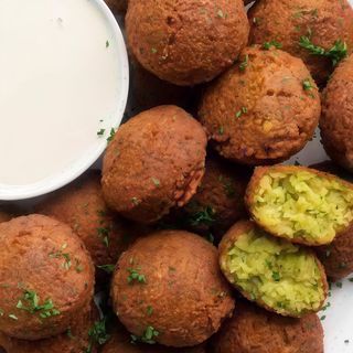 Meniu falafel