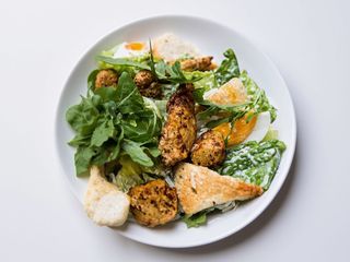 Salata Primavera cu piept de pui