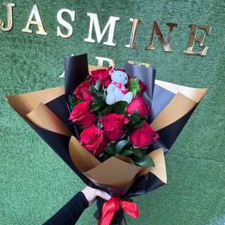 Buchet “Strălucire Regală “