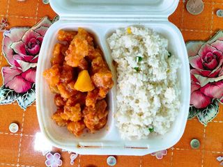 orze cu pui cu ananas