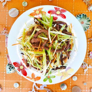 paste dingrau cu fibra picanta de vita