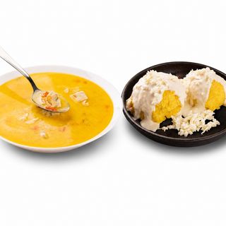 Ciorbă de pui a la grec + Mămăligă cu brânză si smântână