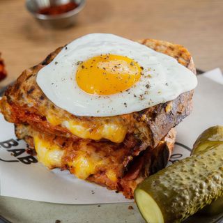 CRACK MADAME PULLED PORK