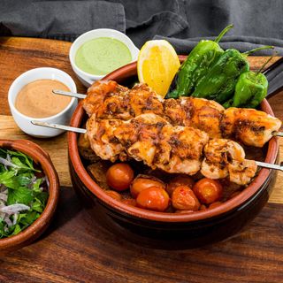 Terracotta Pot and two Chicken Skewers