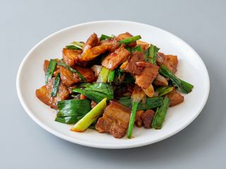 H11.PIEPT DE PORC PRAJIT/回锅肉/Fried pork breast
