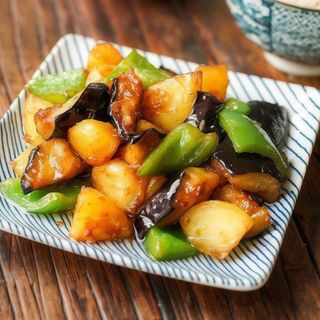 E06. Di San Xian(trei legume trase la tigaie)/地三鲜