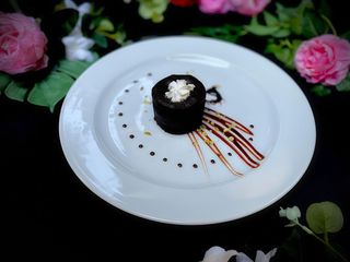 Black Swan Lava Cake