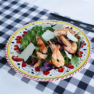 Insalata con gamberi