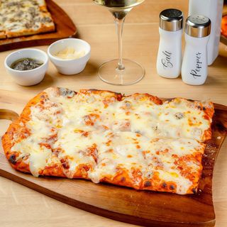 Pizza Quattro Formaggi