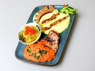 Ceafa Țigănească de Porc