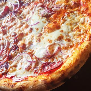 Pizza Villa negra mare