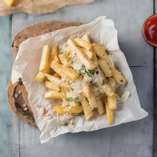 Cartofi pai cu parmezan ierburi aromate si usturoi