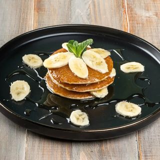 Pancake cu miere și banane