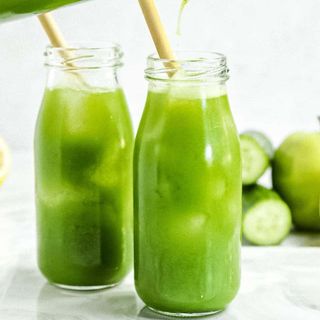 Green Detox - suc presat la rece nepasteurizat 330 ml