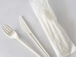 Tacamuri biodegradabile - furculita + cutit