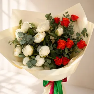 Buchet trandafiri si bujori