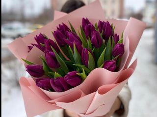 Buchet lalele simpli