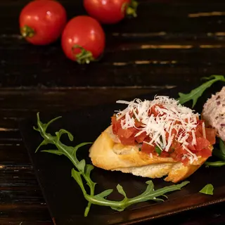 Bruschette cu roşii