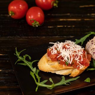 Bruschette cu roşii