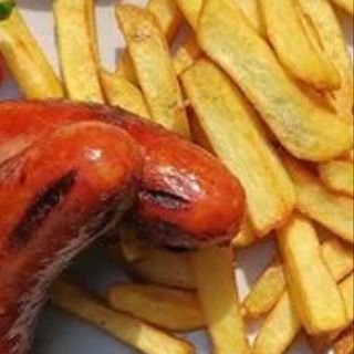 Cârnăciori de bere & Chips