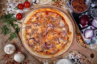 Pizza Tonno e Cipolla Ø 32cm