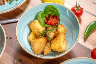 Cartofi la cuptor cu rozmarin -