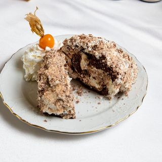 Rulada de ciocolata cu mascarpone