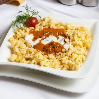 Papricas de ciuperci cu galuste