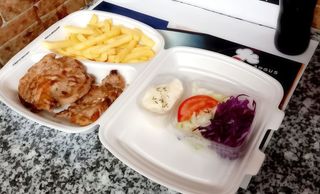 Meniu ceafa de porc + bautura gratis