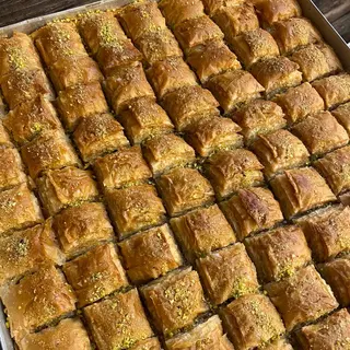 Baclava cu nuci
