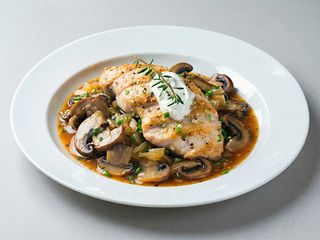 Ciulama de pui si ciuperci