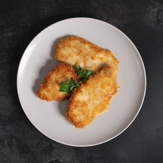 Șnițel din piept de pui