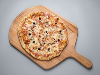 Pizza Della Cassa family