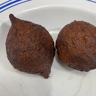 Kibbeh (chiftele libaneze)