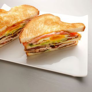 Sandwich Tasty cu pui