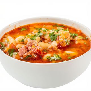 Ciorba de fasole boabe cu afumatura