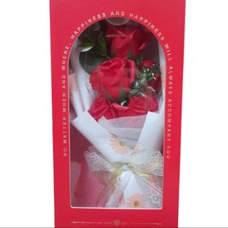 Buchet trandafiri artificiali in cutie